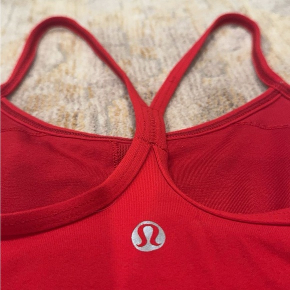 Lululemon Power Y tank in True Red. Size 4. - Picture 4 of 4